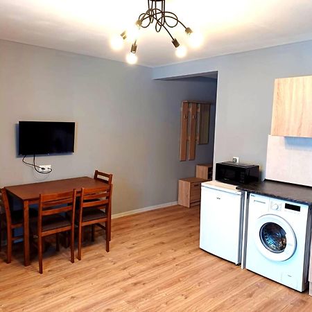 Gablile Apartments Местия Экстерьер фото